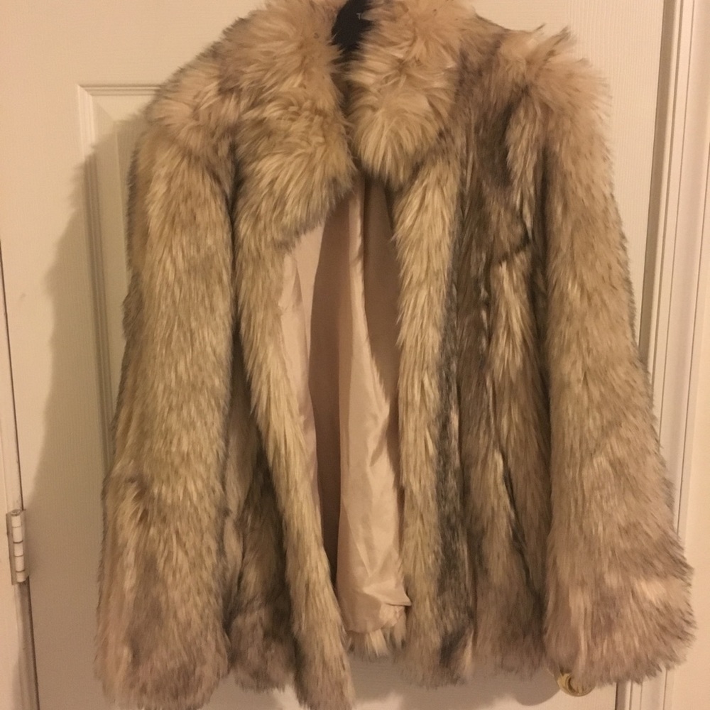 Topshop “Leah” cream faux fur jacket